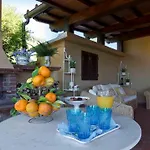 Ai Venti 8, Emma Villa *