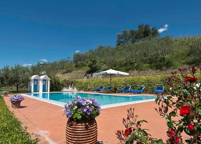 Ai Venti 8, Emma Villa